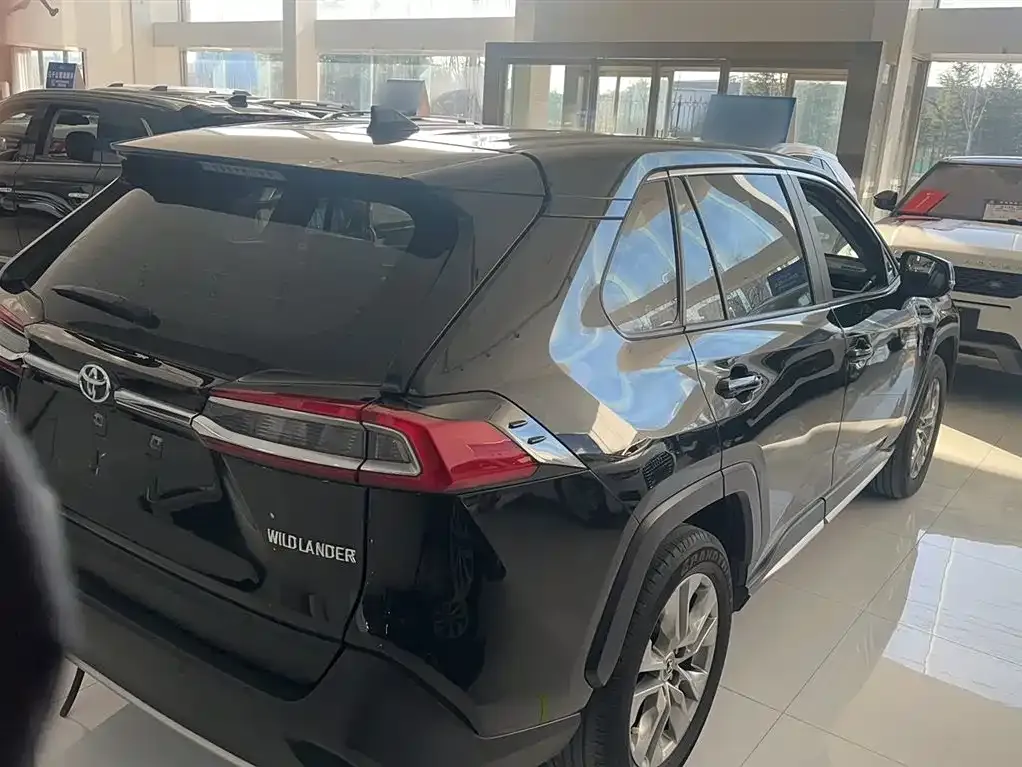 Toyota Wildlander 2022 из CN, фото 7