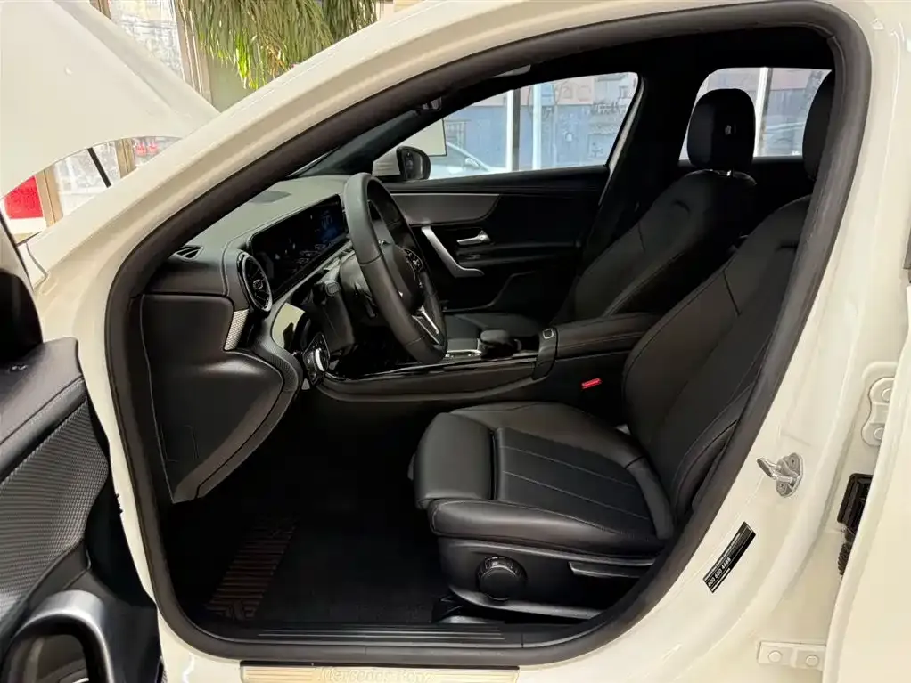 Mercedes-Benz A-Class 2021 из CN, фото 7