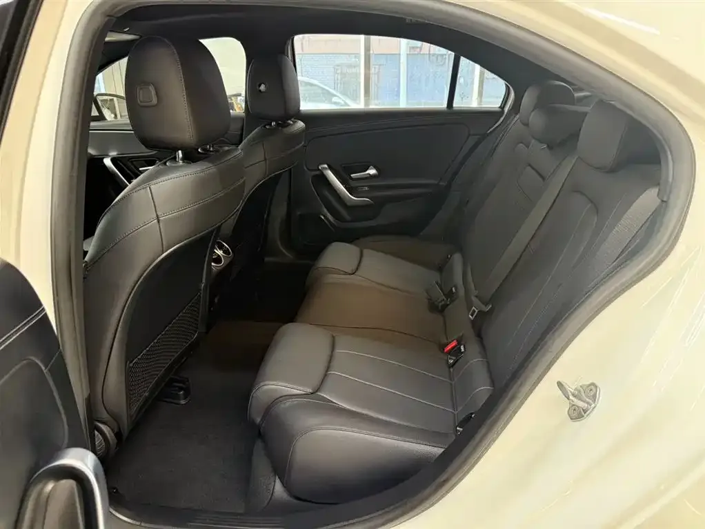 Mercedes-Benz A-Class 2021 из CN, фото 2