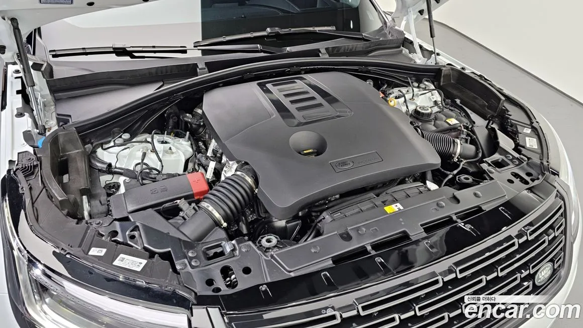 Land Rover Range Rover Velar 2025 из KR, фото 10