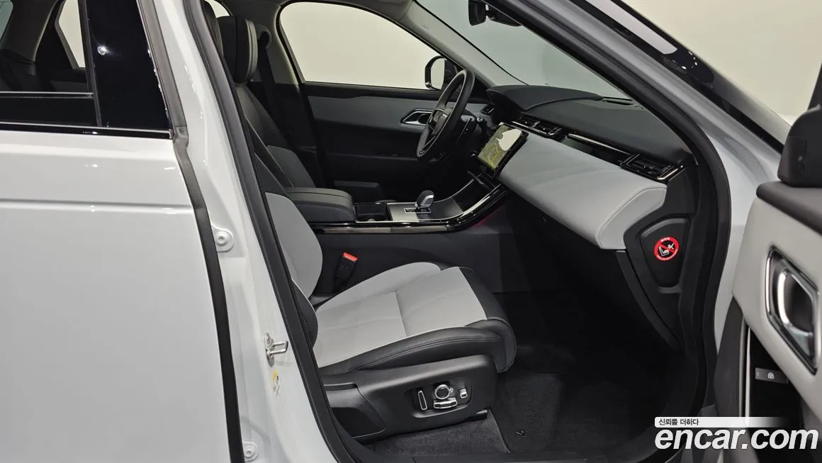 Land Rover Range Rover Velar 2025 из KR, фото 9