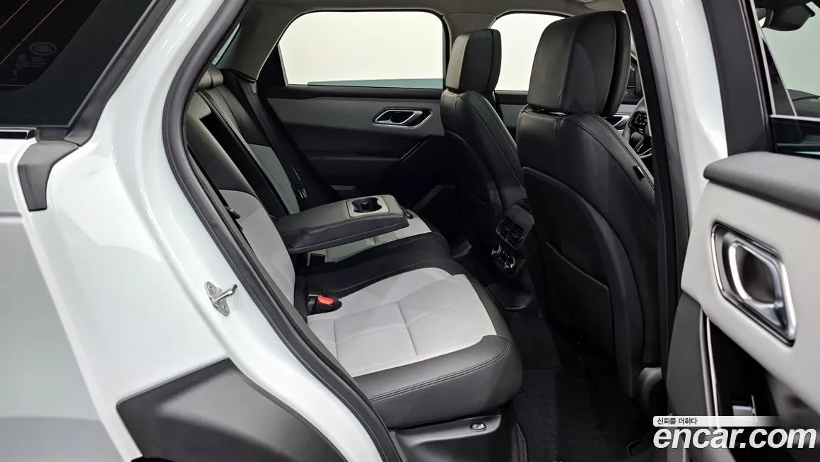 Land Rover Range Rover Velar 2025 из KR, фото 4