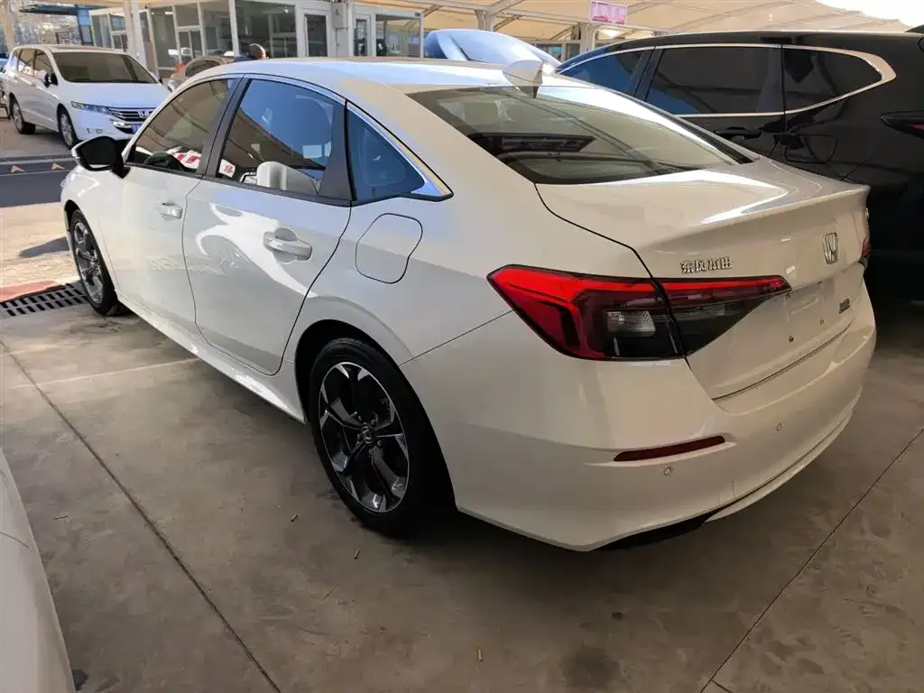 Honda Civic 2023 из CN, фото 8