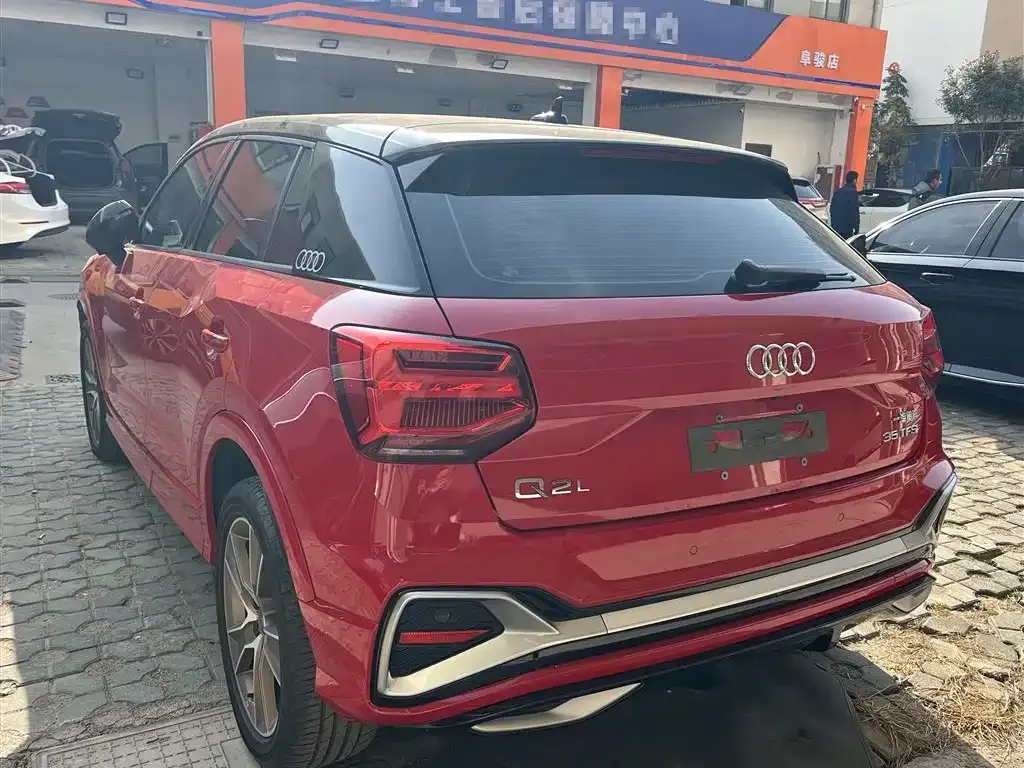 Audi Q2L 2021 из CN, фото 10
