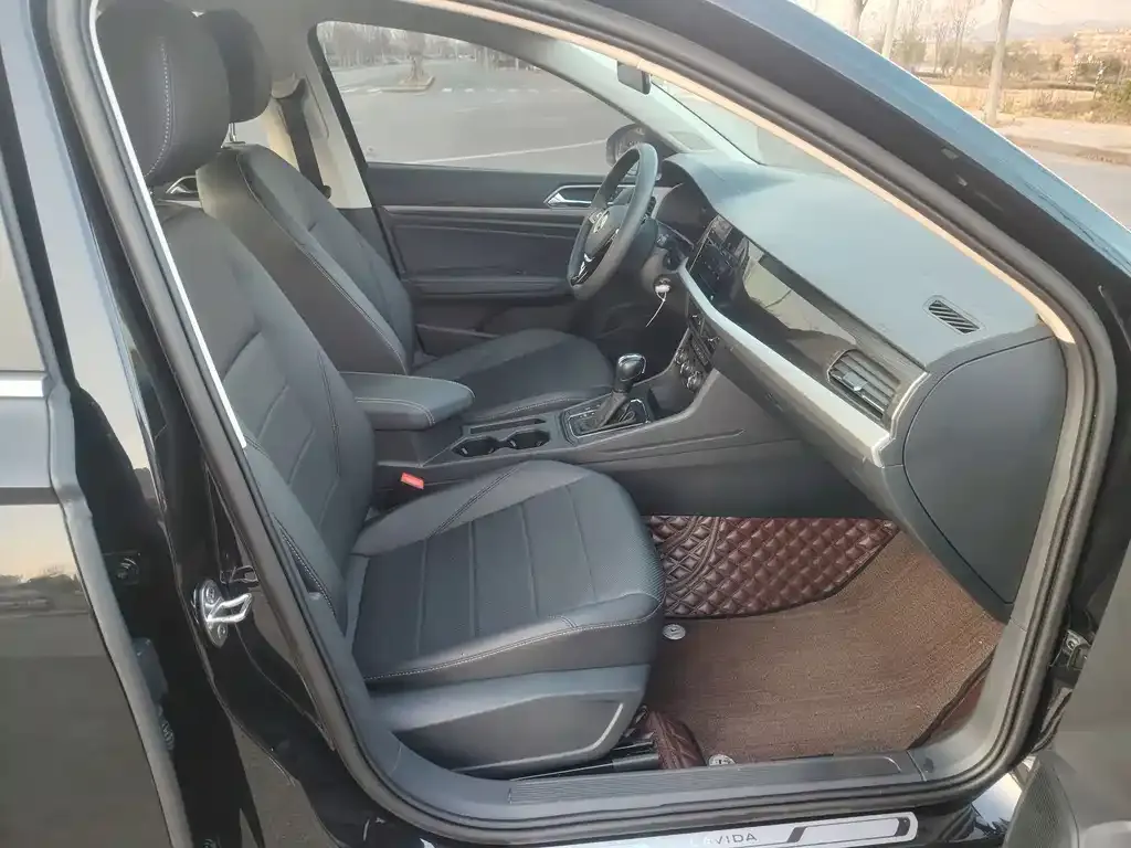 Volkswagen Lavida 2022 из CN, фото 2