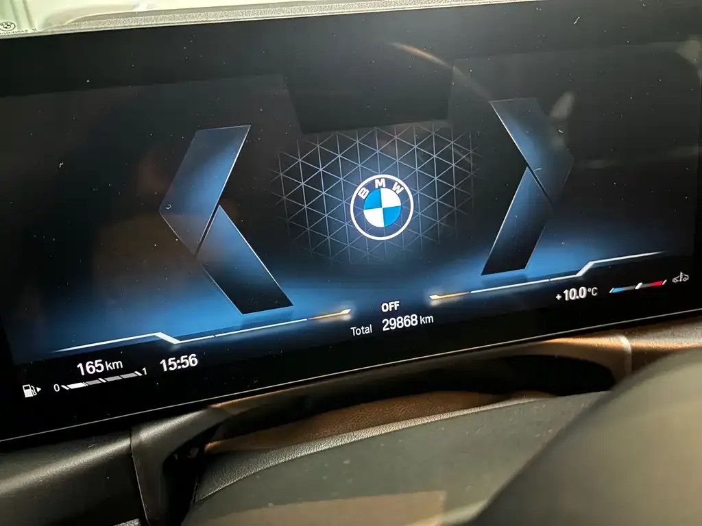 BMW 3 Series 2023 из CN, фото 2