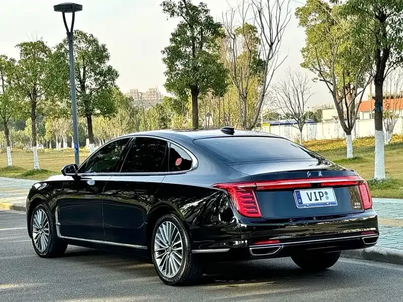 Hongqi H9 — фото 8