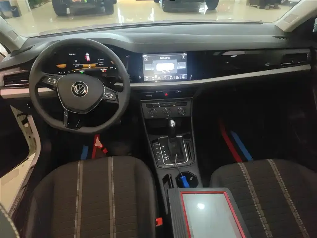 Volkswagen Lavida 2024 из CN, фото 10