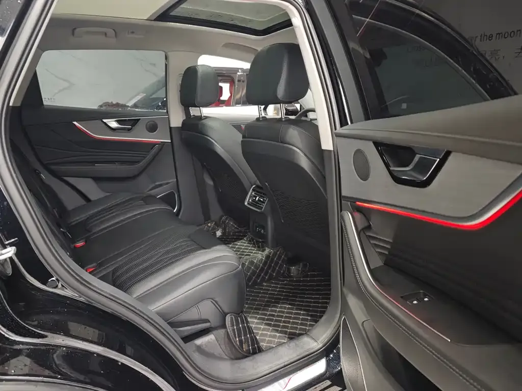 Hongqi HS5 2025 из CN, фото 8