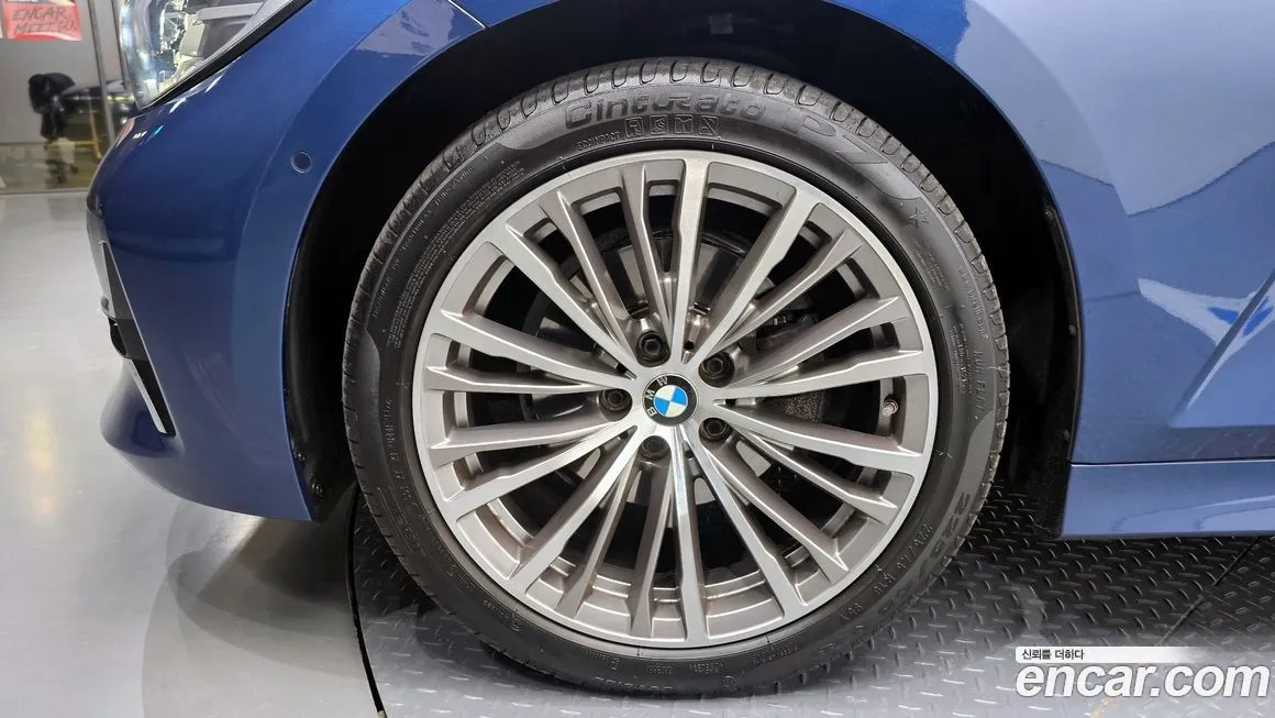 BMW 3-Series 2021 из KR, фото 9