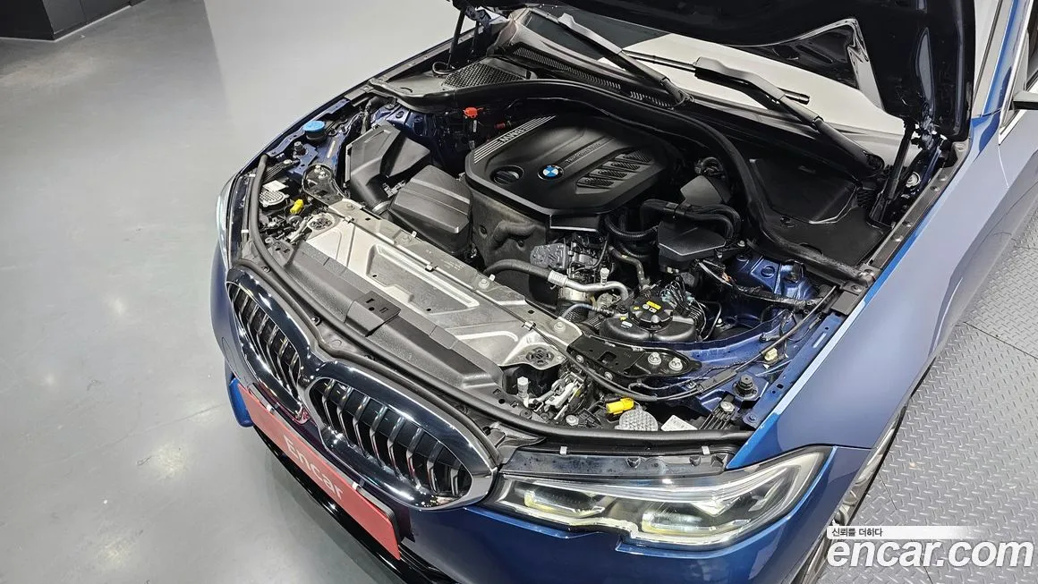 BMW 3-Series 2021 из KR, фото 10