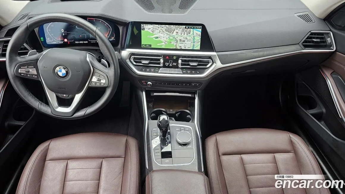 BMW 3-Series 2021 из KR, фото 3