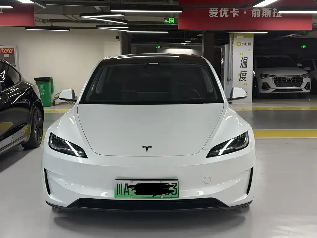 Tesla Model 3 — фото 3
