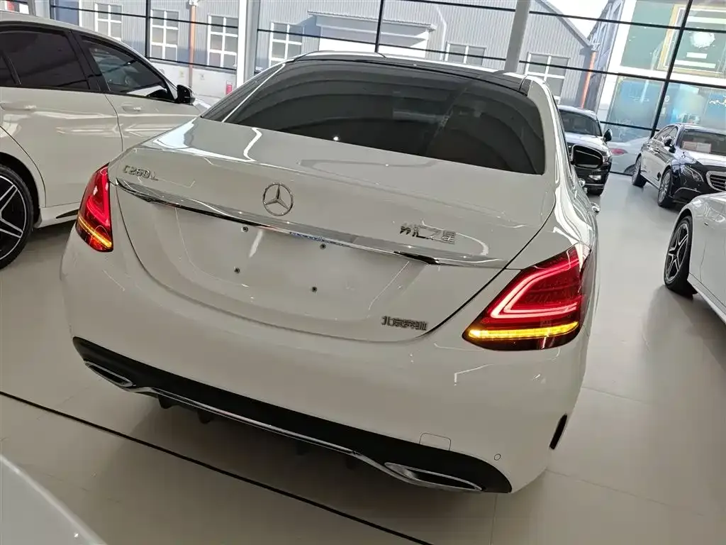 Mercedes-Benz C-Class — фото 5