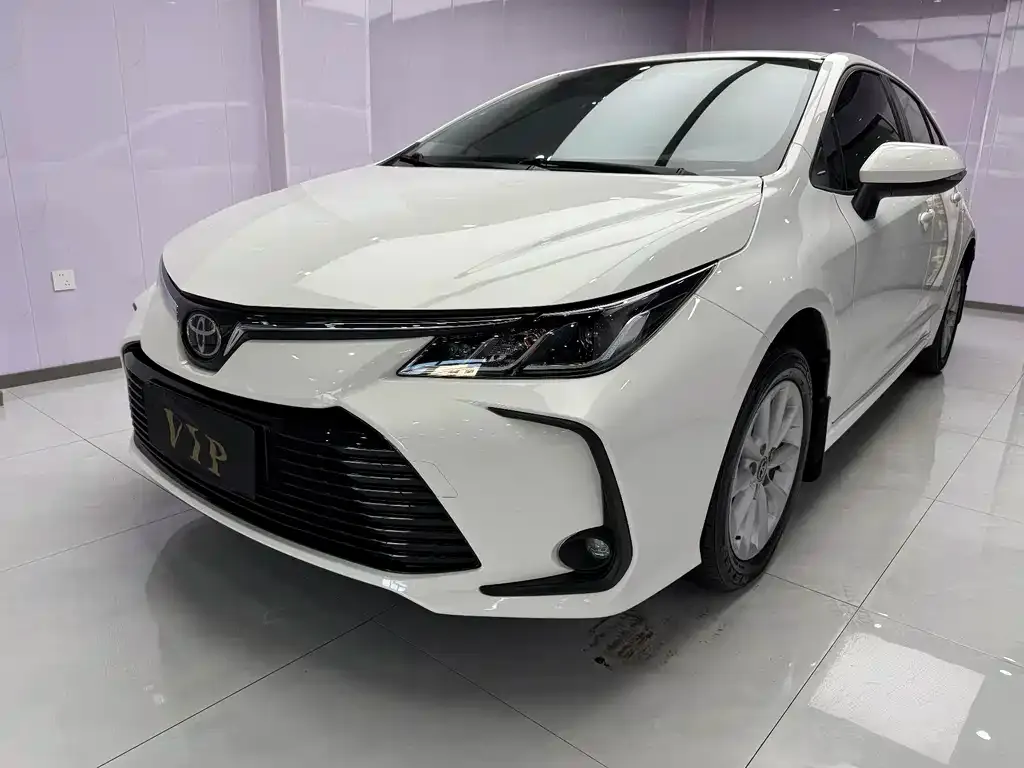 Toyota Corolla 2022 из CN, фото 1