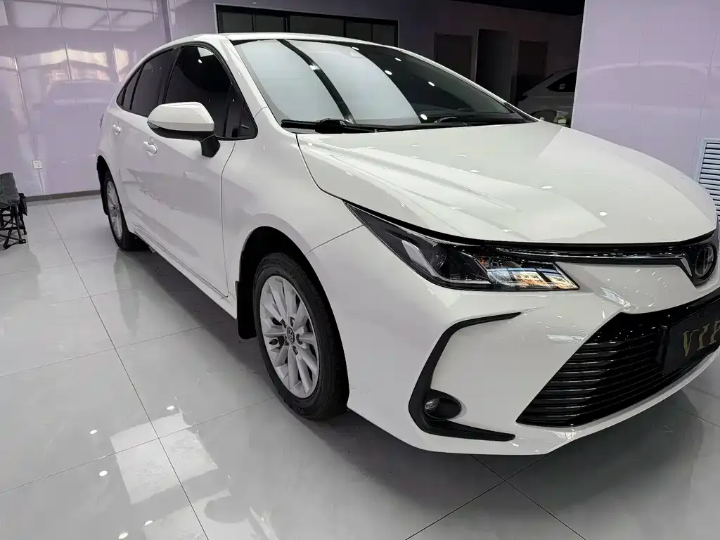 Toyota Corolla 2022 из CN, фото 9