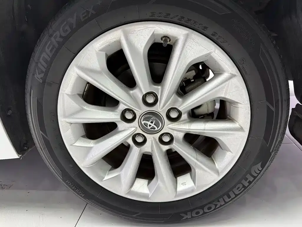 Toyota Corolla 2022 из CN, фото 4