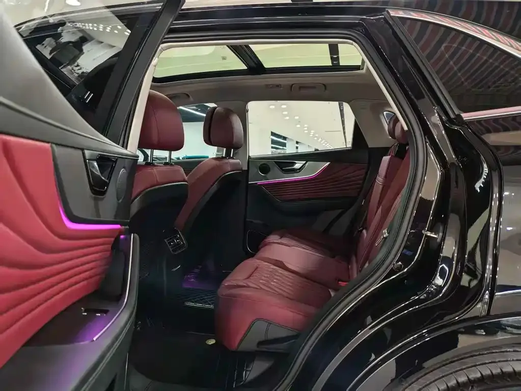 Hongqi HS5 2024 из CN, фото 6