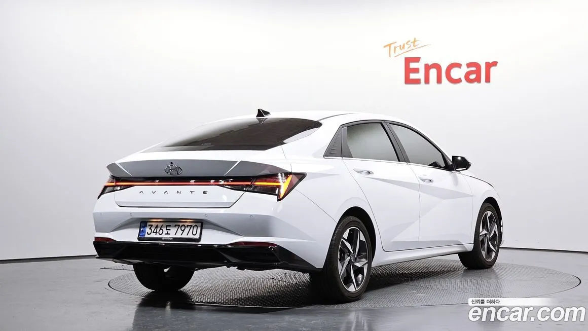 Hyundai AVANTE 2023 из KR, фото 3