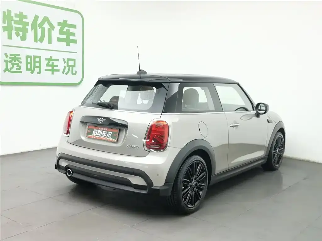 MINI Cooper (3-door) 2021 из CN, фото 2