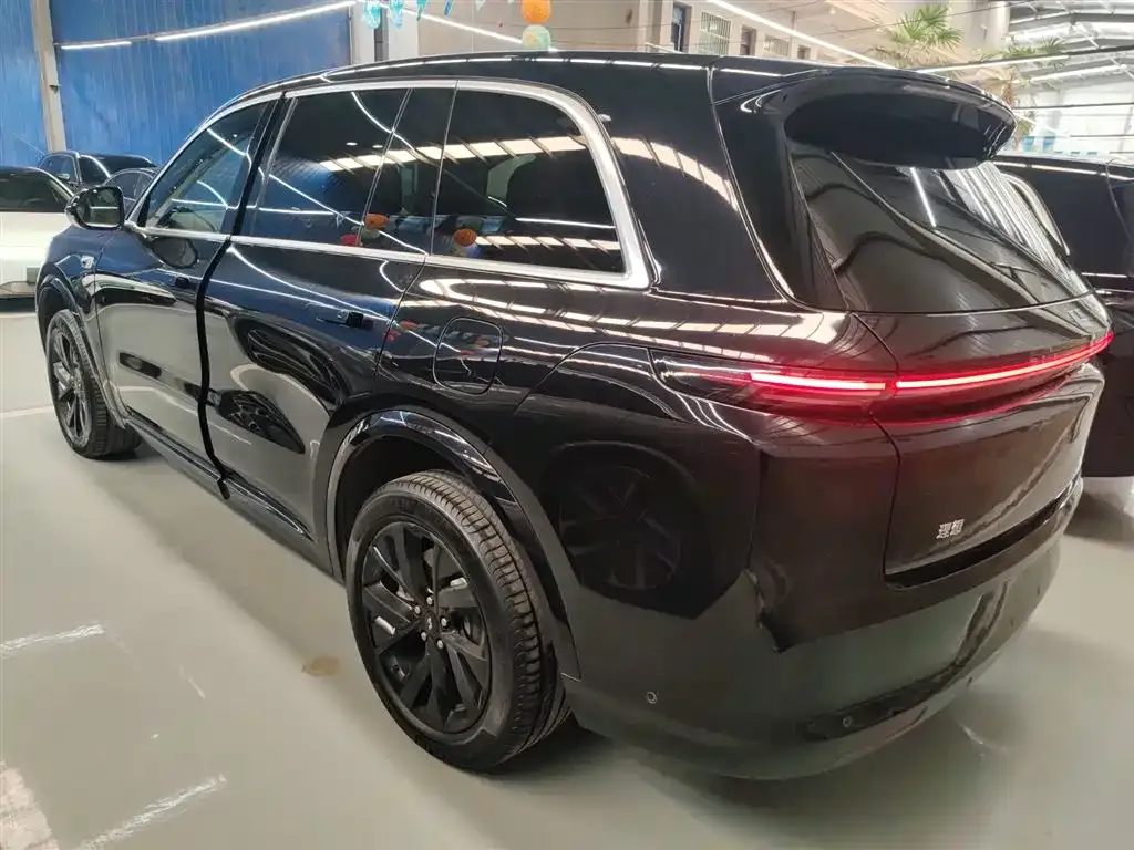 Li Auto L8 2023 из CN, фото 7
