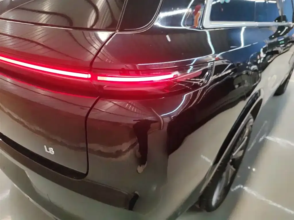 Li Auto L8 2023 из CN, фото 2