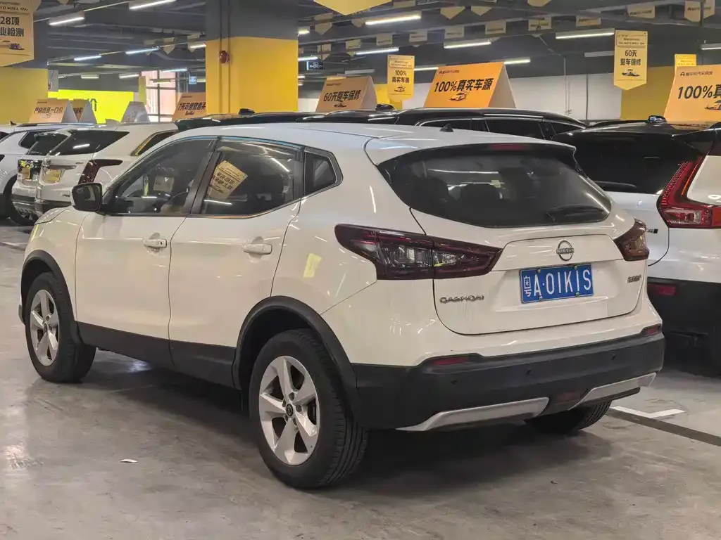 Nissan Qashqai — фото 5