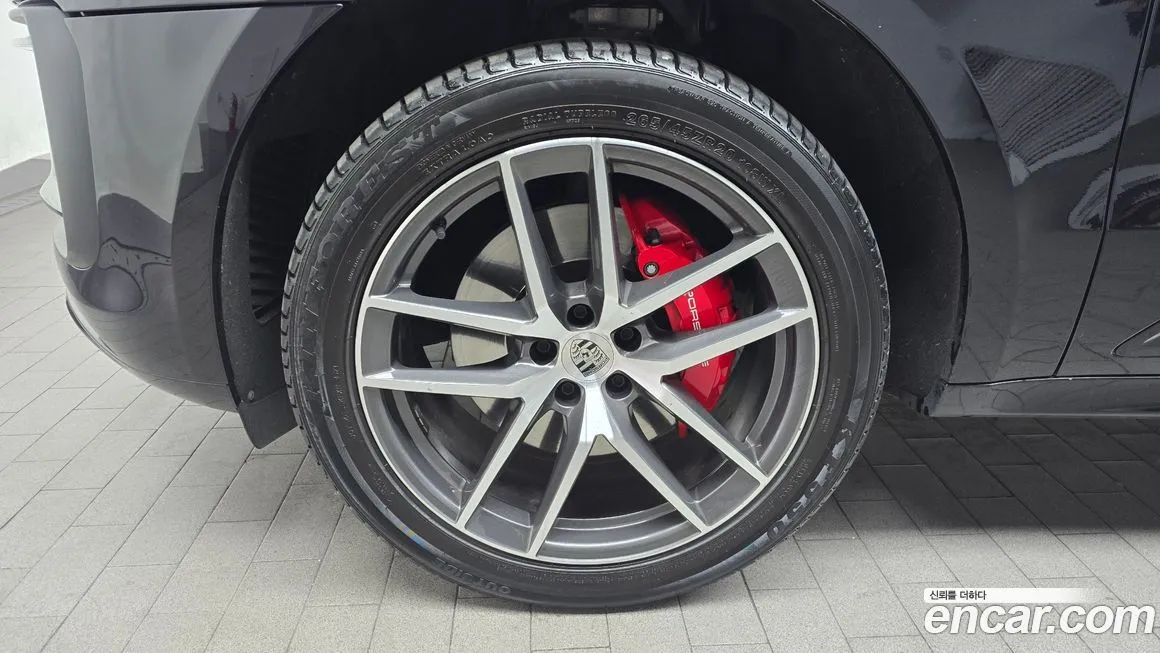 Porsche Macan 2023 из KR, фото 5