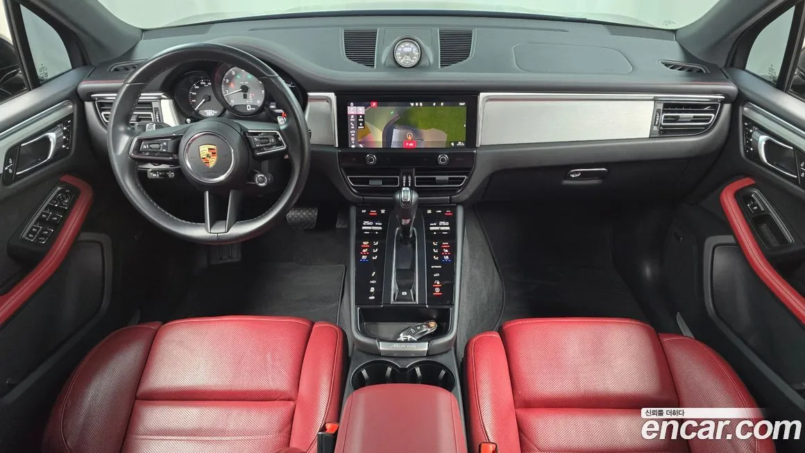 Porsche Macan 2023 из KR, фото 7