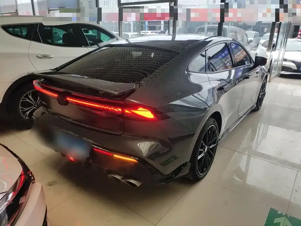 Changan UNI-V 2023 из CN, фото 2