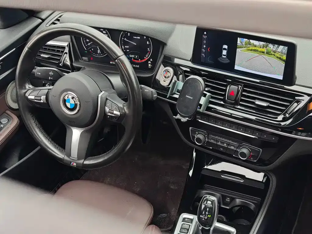 BMW 1 Series 2021 из CN, фото 9