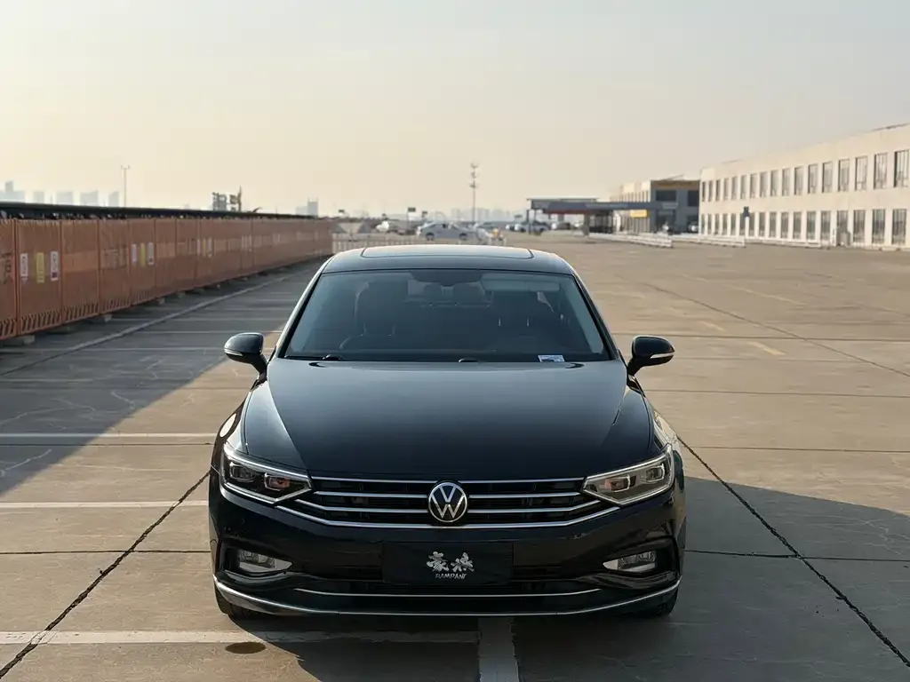 Volkswagen Magotan 2022 из CN, фото 5