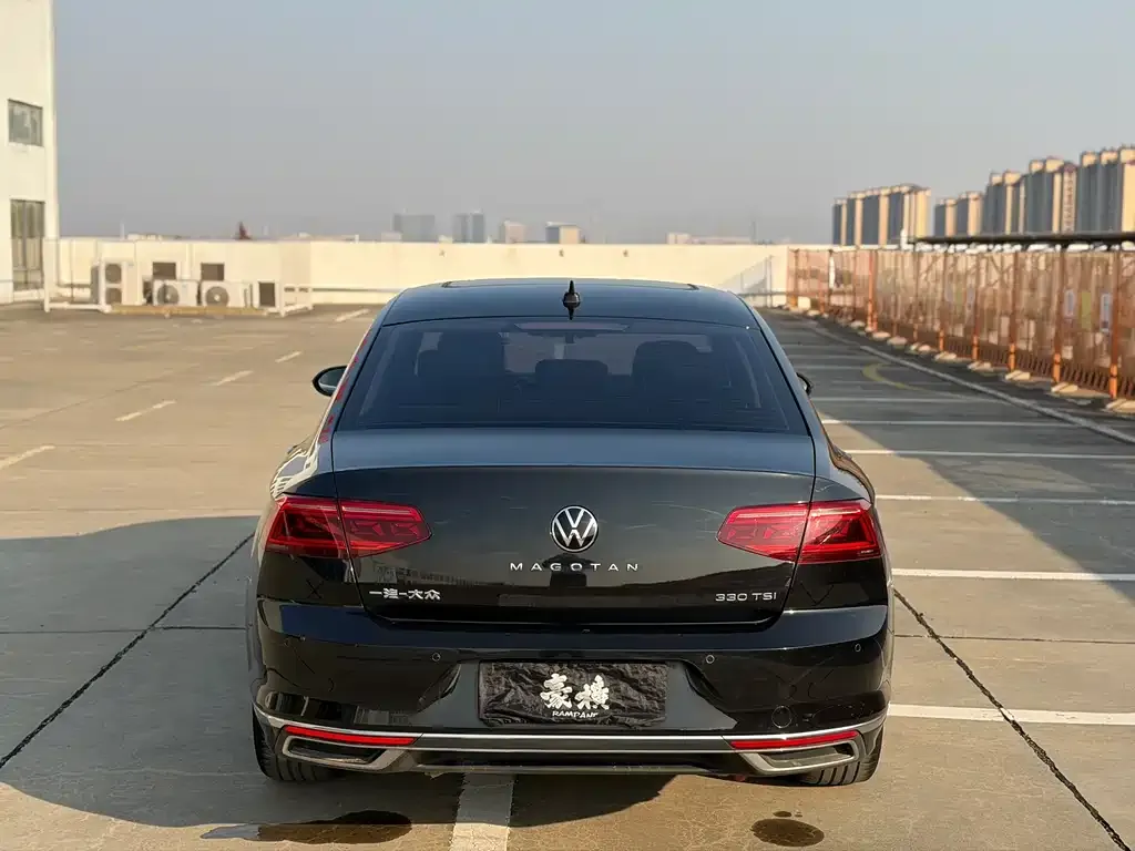 Volkswagen Magotan 2022 из CN, фото 6