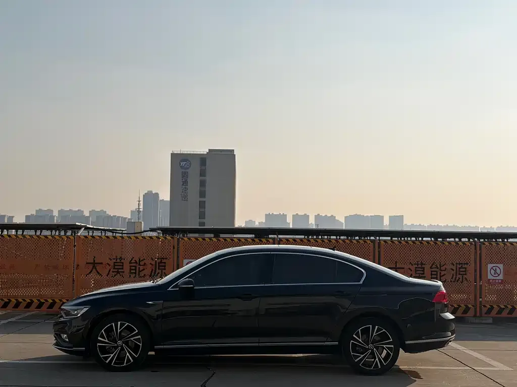 Volkswagen Magotan 2022 из CN, фото 3