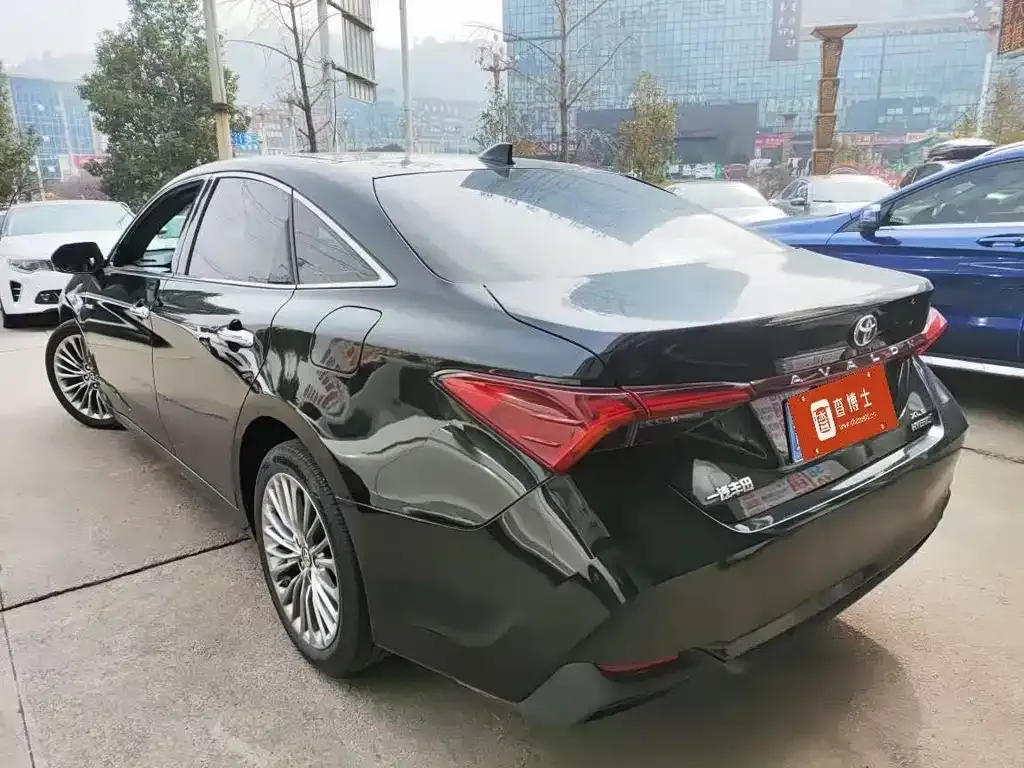 Toyota Avalon 2021 из CN, фото 8