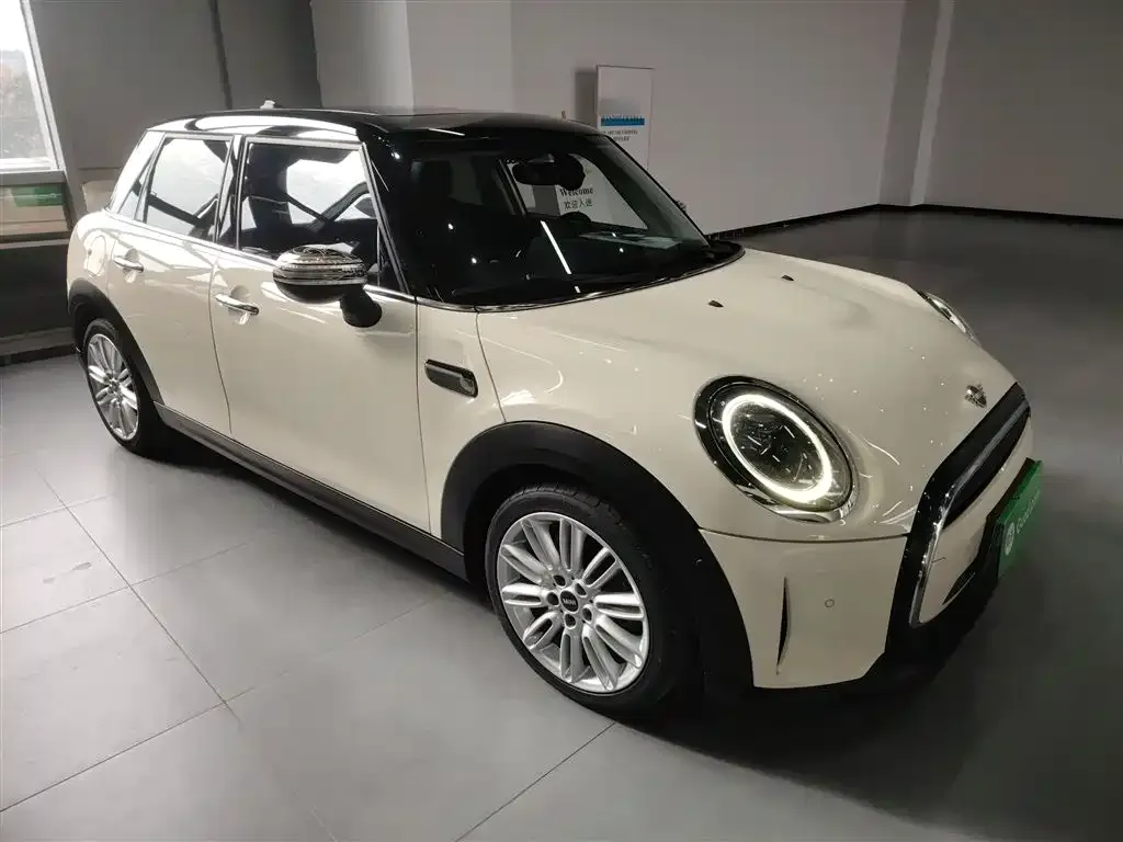 MINI Cooper (3-door) 2022 из CN, фото 2