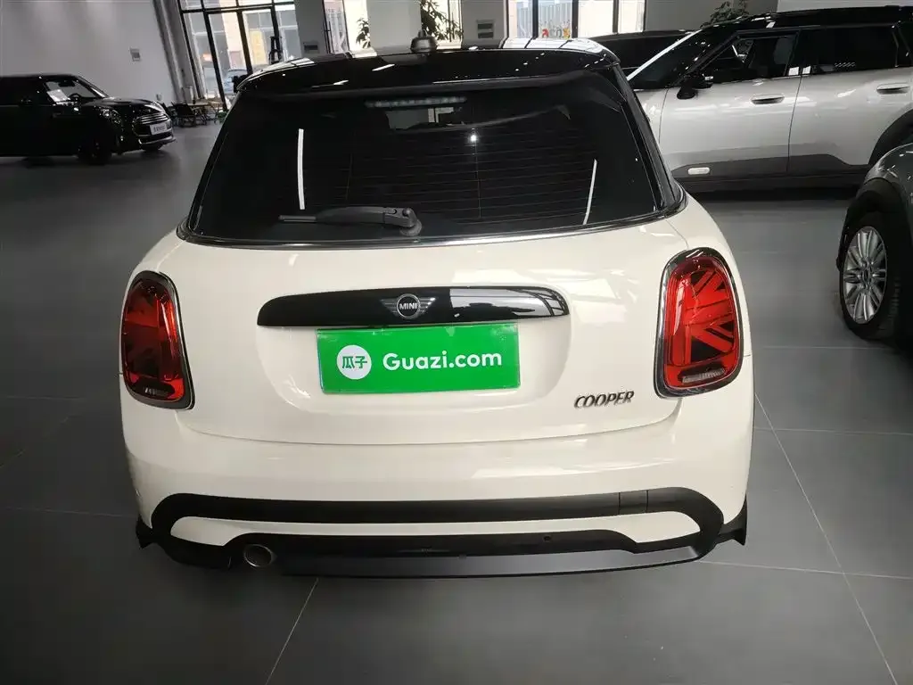 MINI Cooper (3-door) 2022 из CN, фото 6