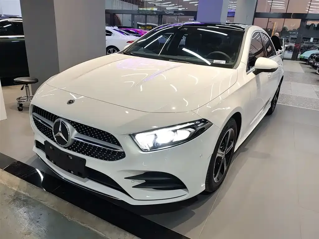 Mercedes-Benz A-Class 2023 из CN, фото 5