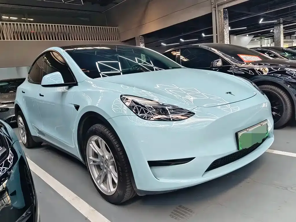 Tesla Model Y 2023 из CN, фото 3