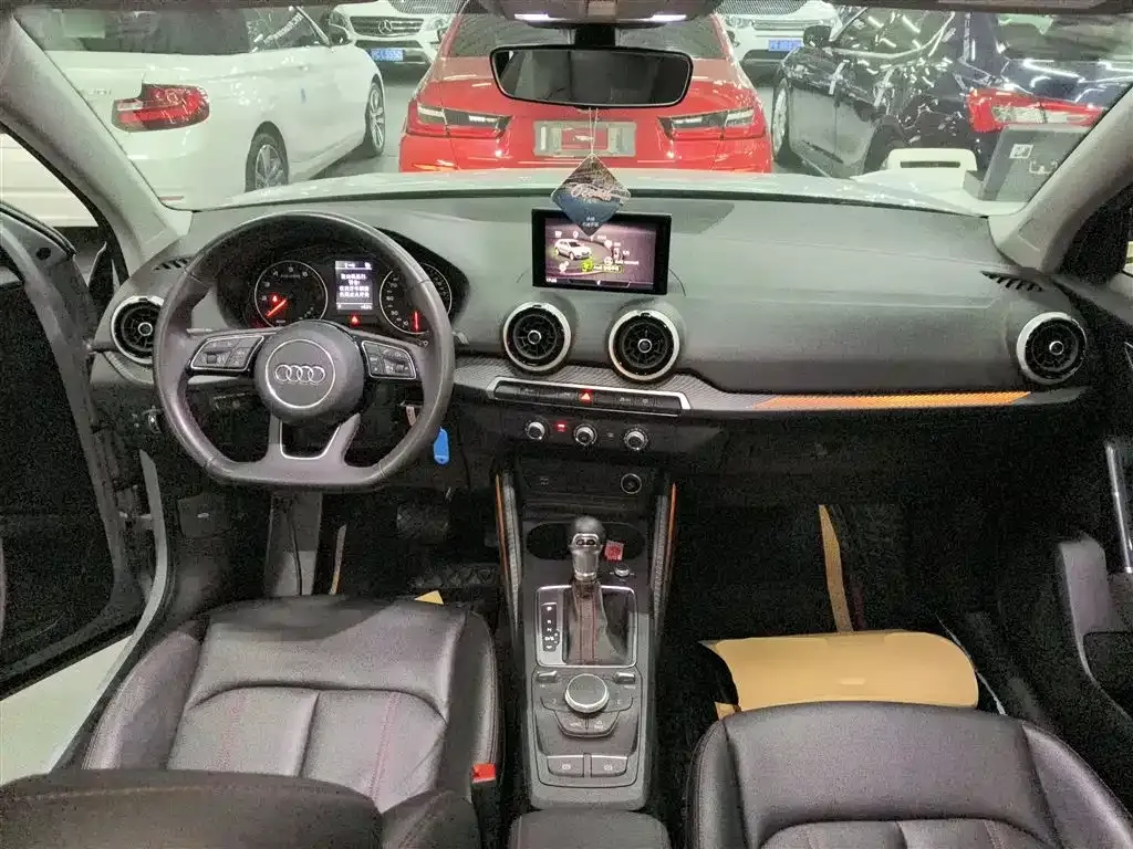 Audi Q2L 2022 из CN, фото 5