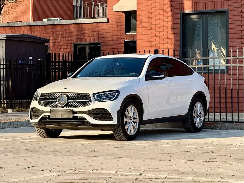Mercedes-Benz GLC Coupe — фото 1