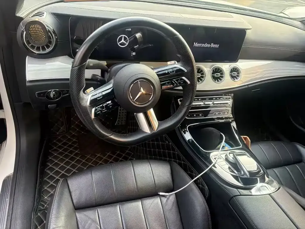 Mercedes-Benz E-Class (Import) — фото 7
