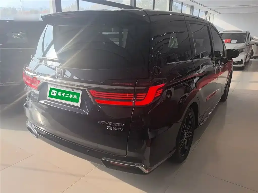 Honda Odyssey 2023 из CN, фото 3
