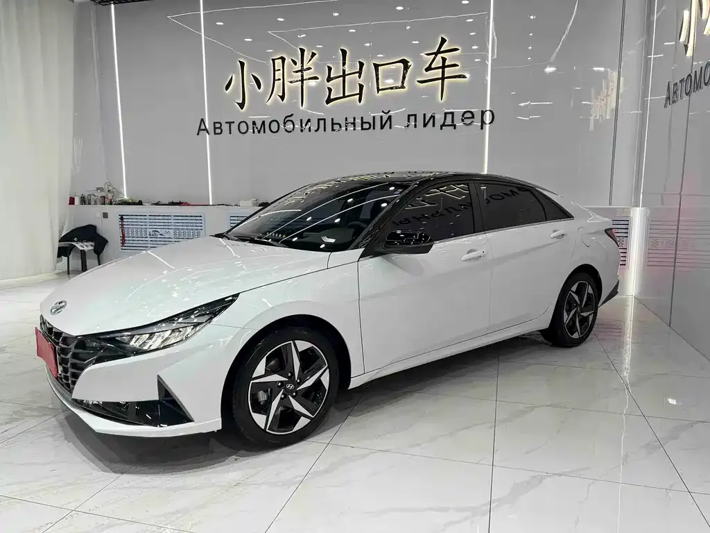 Hyundai Elantra 2022 из CN, фото 1
