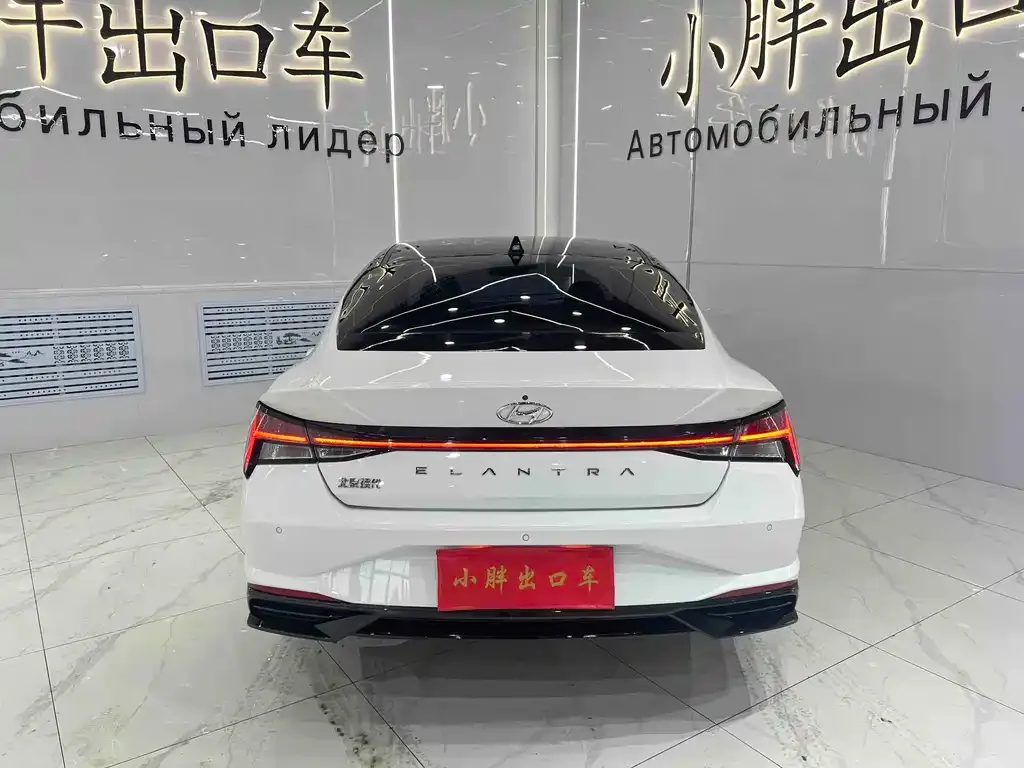 Hyundai Elantra 2022 из CN, фото 3