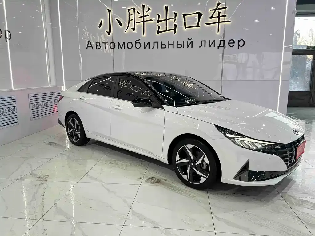Hyundai Elantra 2022 из CN, фото 10