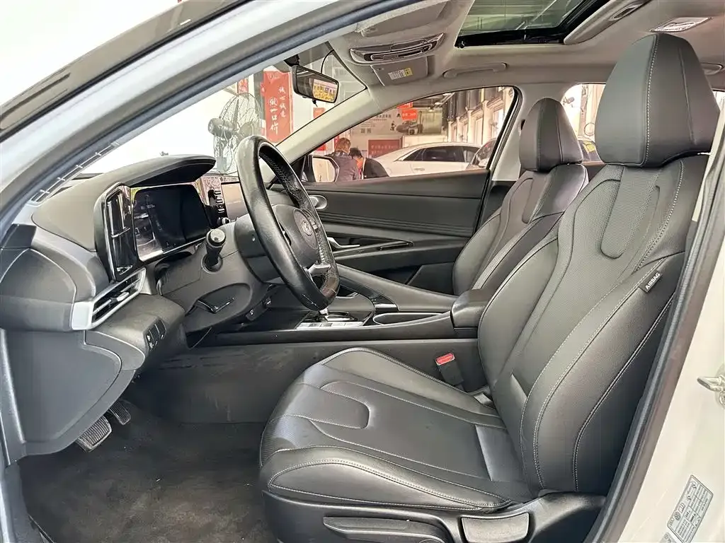 Hyundai Elantra 2021 из CN, фото 9