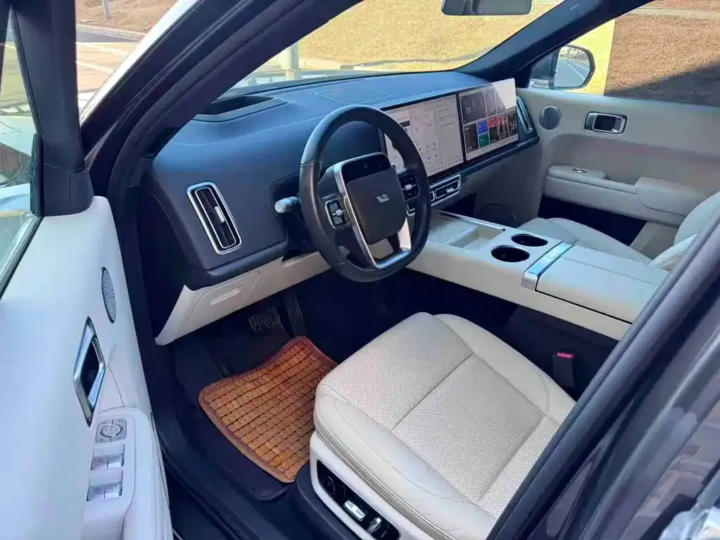 Li Auto L8 2023 из CN, фото 5