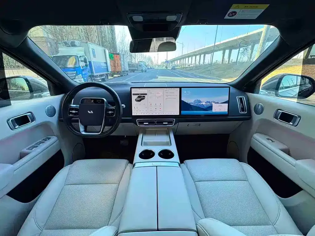 Li Auto L8 2023 из CN, фото 8