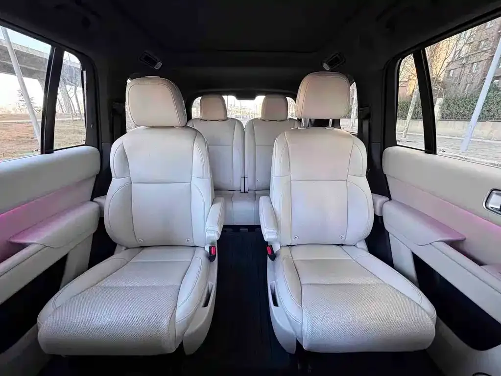 Li Auto L8 2023 из CN, фото 3